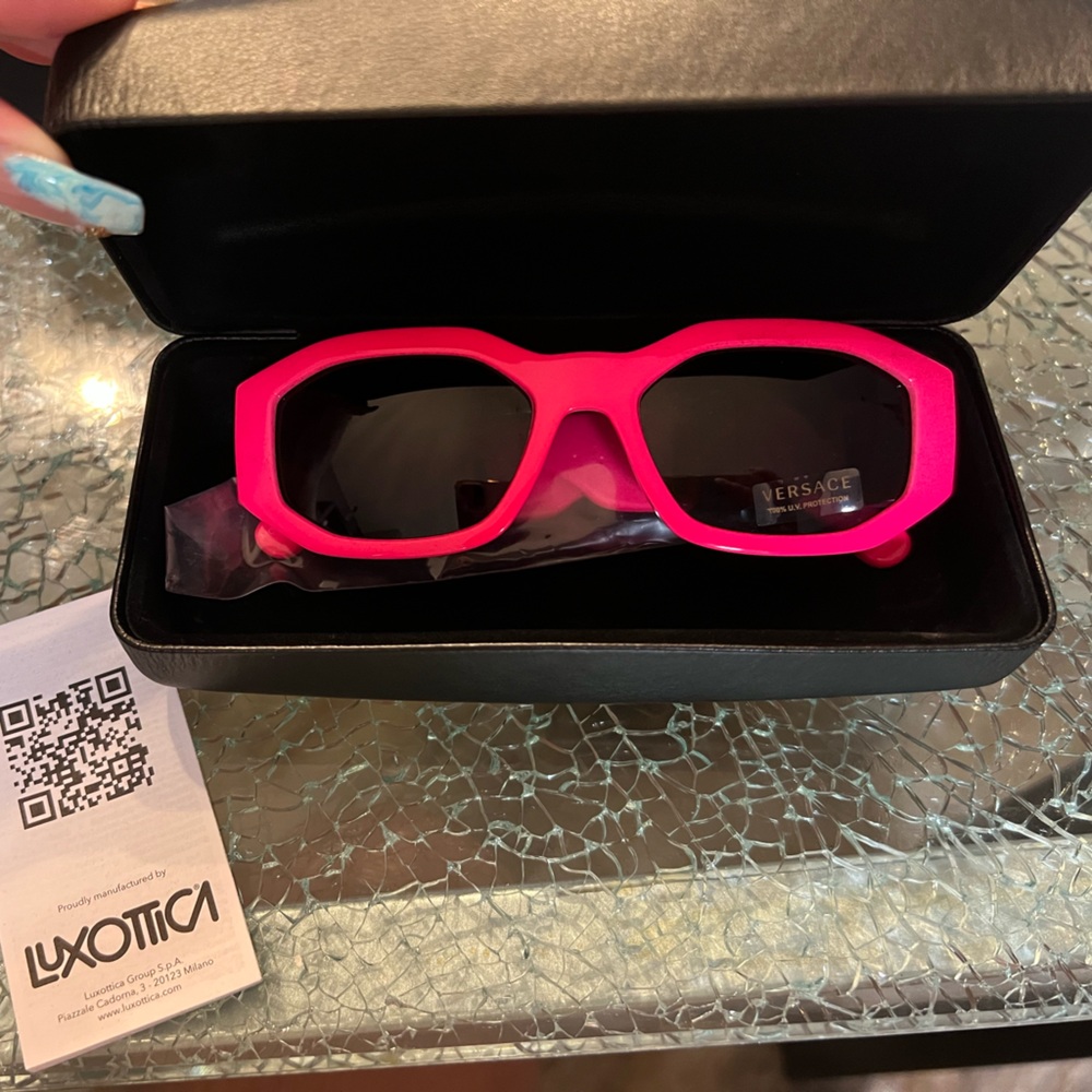 Versace Biggie collection sunglasses in pink.